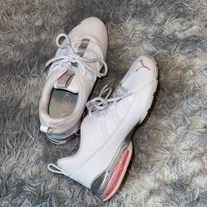 Puma Sneakers - Like New